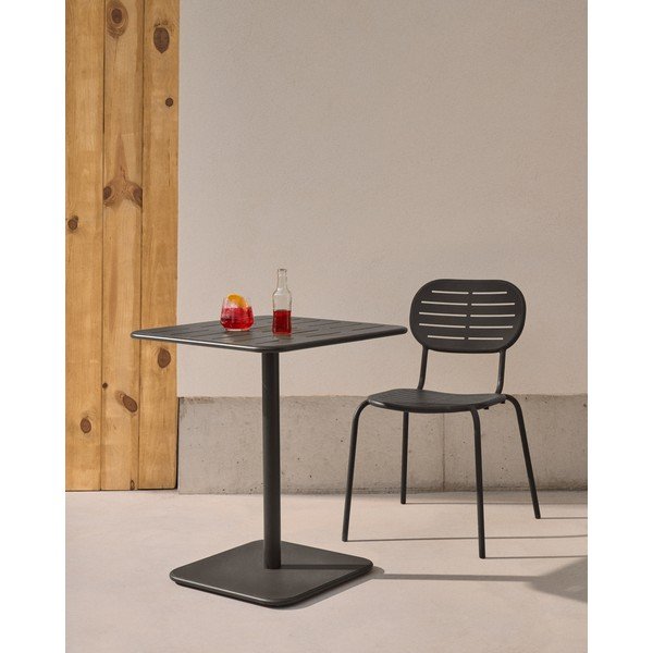 Stalowy stół ogrodowy 70x70 cm Brai – Kave Home-image-1