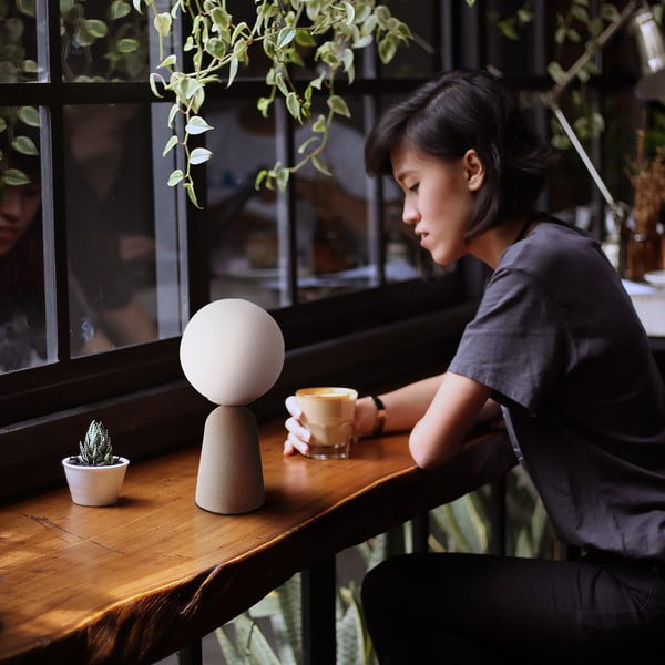 Szara lampa stołowa SULION Creta, wys. 29,5 cm-image-2