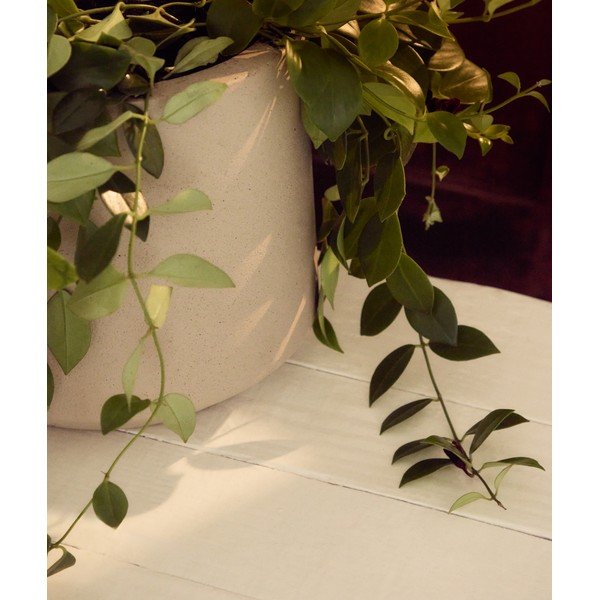Betonowa osłonka na doniczkę ø 32 cm Calun – Kave Home-image-1