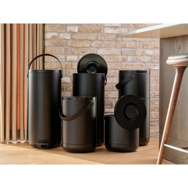 Czarny plastikowy kosz na śmieci z pedałem 35 l Circular – Zone-image-3