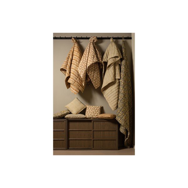 Musztardowa bawełniana narzuta na łóżko dwuosobowe 220x265 cm Chevron – BePureHome-image-2