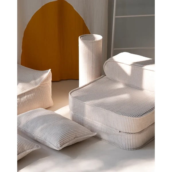 Kremowa sztruksowa poduszka na sofę dziecięcą Roll – Wigiwama-image-1