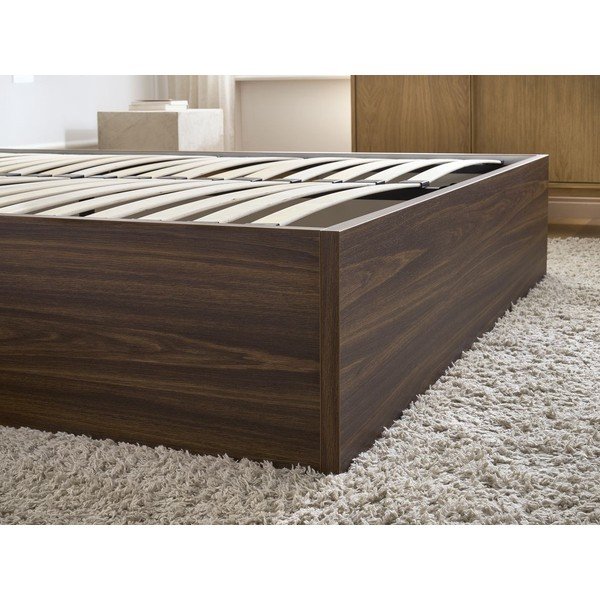 Ciemnobrązowe łóżko dwuosobowe z płyty wiórowej w dekorze brzozy ze schowkiem/bez zagłówka ze stelażem 140x190 cm Mara – Bobochic Paris-image-4