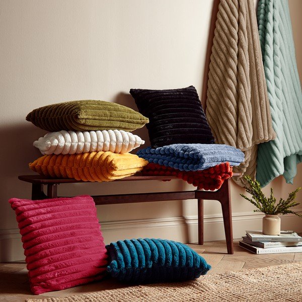 Niebieski koc z mikropluszu 130x170 cm Cosy Ribbed – Catherine Lansfield-image-4