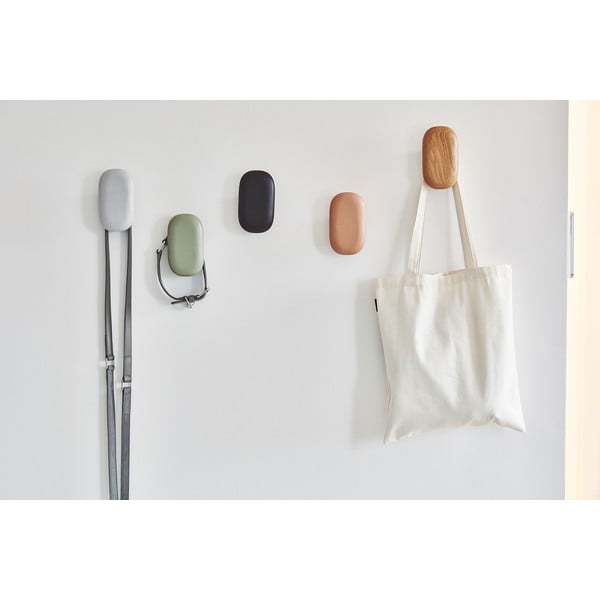 Jasnoróżowy haczyk ścienny z drewna dębowego Gemma Oak Nude – MiaCara-image-3