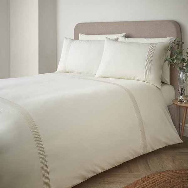 Kremowa pościel jednoosobowa 135x200 cm Pintuck Easy Iron Percale – Catherine Lansfield-image-1