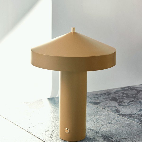 Metalowa lampa stołowa w kolorze ochry (wysokość 41 cm) Hatto – OYOY Living Design-image-1