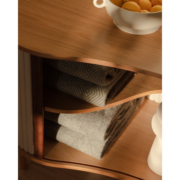 Beżowa niska komoda w dekorze dębu z drzwiami przesuwnymi 100x67 cm Audacious – UMAGE-image-4