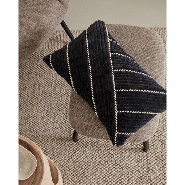 Aksamitna poszewka na poduszkę 30x50 cm Maik – Kave Home-image-1