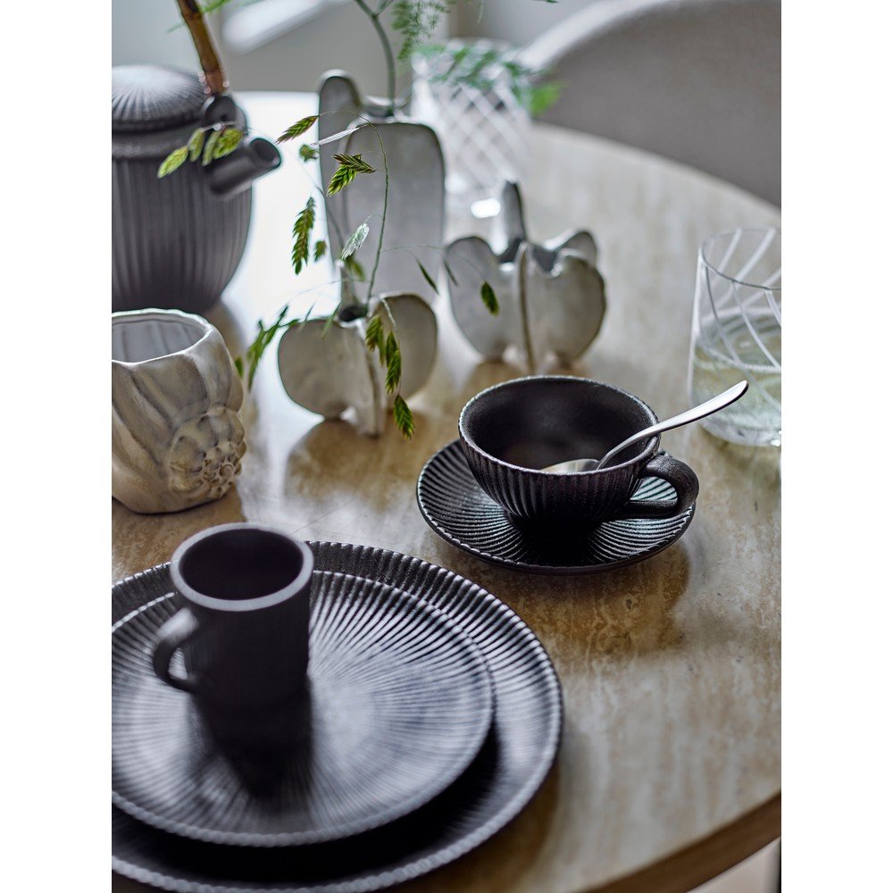 Czarna filiżanka do cappuccino ceramiczna 200 ml Neri – Bloomingville (zdjęcie 3)