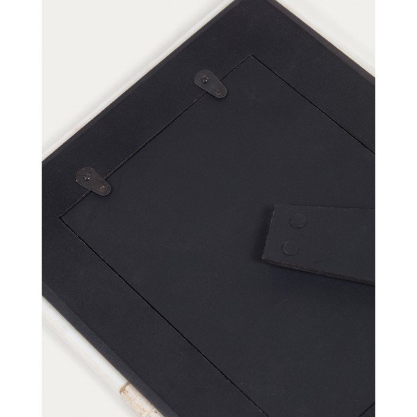 Biała kamienna ramka stojąca 18x23 cm Uria – Kave Home-image-4