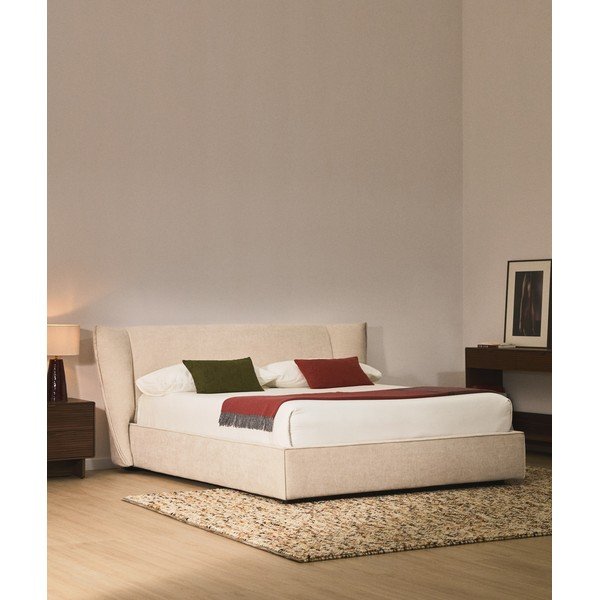 Beżowe tapicerowane łóżko dwuosobowe z szenilu ze schowkiem ze stelażem 180x200 cm Arvian – Kave Home-image-1