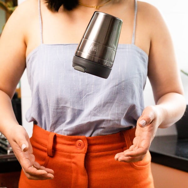 Antracytowy kubek termiczny 454 ml Helix Therman Nitro Gloss L – KeepCup-image-1