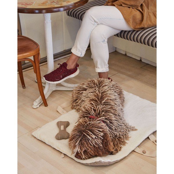 Brązowy koc dla zwierząt 60x80 cm Toby – Kave Home-image-2