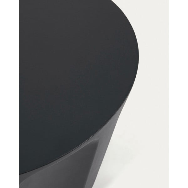 Okrągły stolik ogrodowy betonowy ø 60 cm Vilandra – Kave Home-image-1