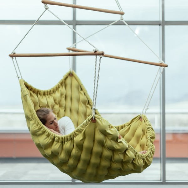 Fioletowy fotel wiszący do wnętrz Linda Vrňáková Swingy In-image-1