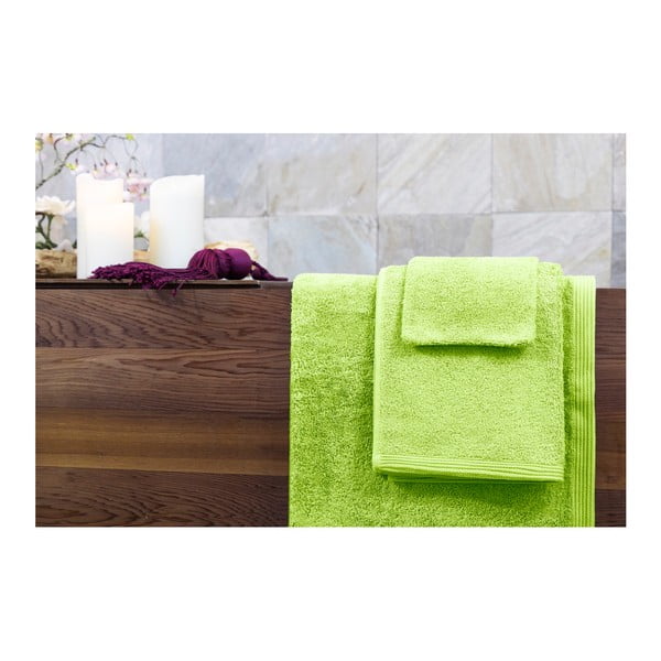 Komplet dwóch zielonych ręczników i ręcznika kąpielowego Jalouse Maison Citron Vert