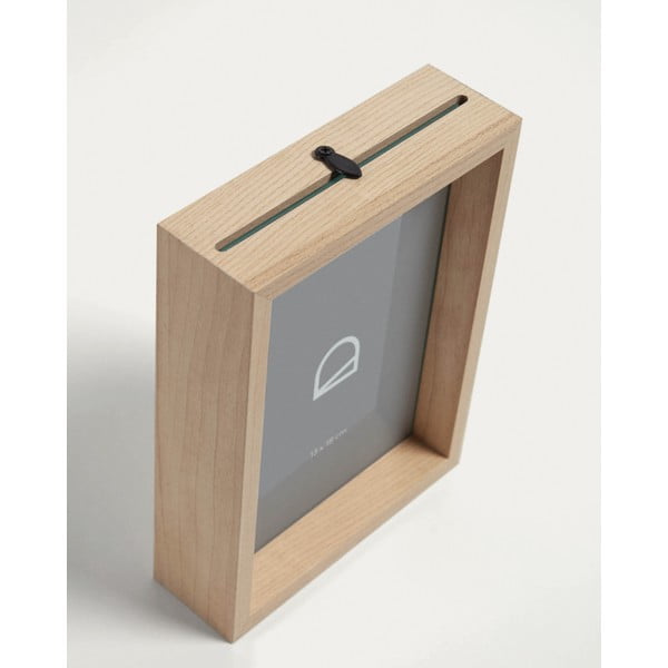 Ramka stojąca w naturalnym kolorze 14,5x19,5 cm Flavina – Kave Home-image-3