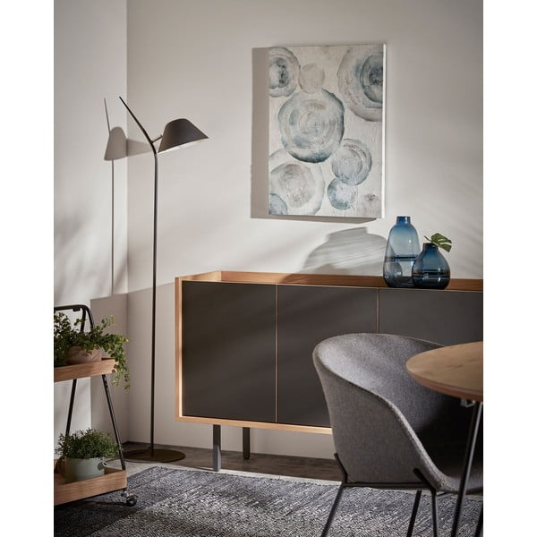 Czarna lampa stojąca z metalowym kloszem (wysokość 152 cm) Aurelia – Kave Home-image-1