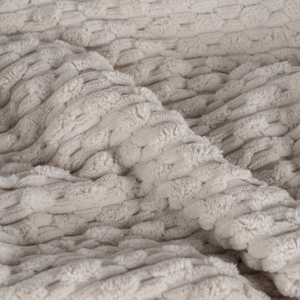 Beżowa narzuta pikowana 230x260 cm – Ixia-image-2