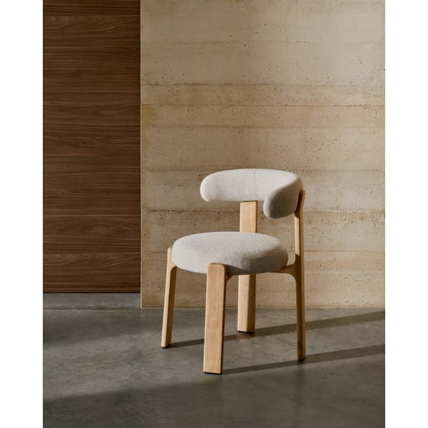 Beżowo-naturalne krzesło z litego drewna jesionowego Granite – Kave Home-image-1