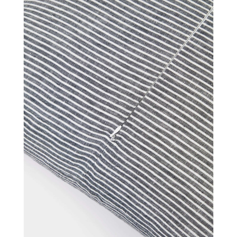Lniana poszewka na poduszkę 45x45 cm Marena – Kave Home (zdjęcie 3)