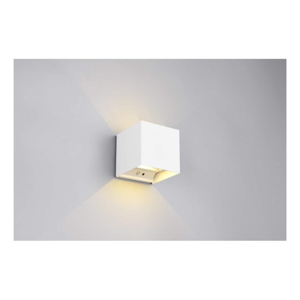 Lampa zewnętrzna ścienna LED z czujnikiem ruchu (wysokość 10,5 cm) Talent – Reality (zdjęcie 4)