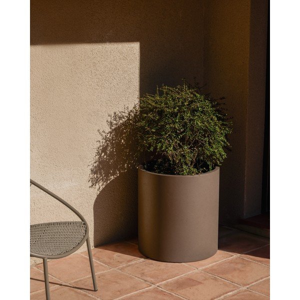Betonowa osłonka na doniczkę ø 52 cm Aiguablava – Kave Home-image-1