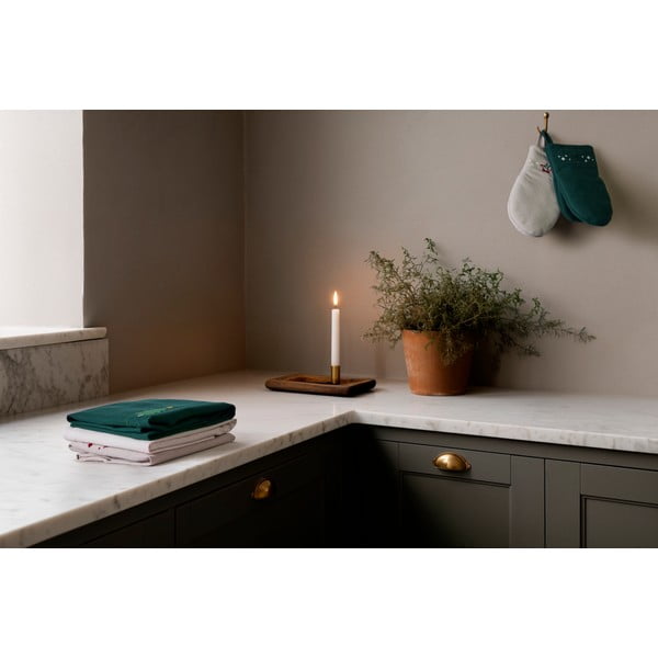 Rękawica kuchenna ze świątecznym motywem Christmas Fable – JUNA-image-1