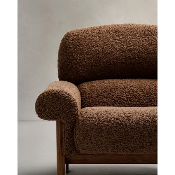 Brązowy fotel z materiału bouclé Nema – Kave Home-image-4