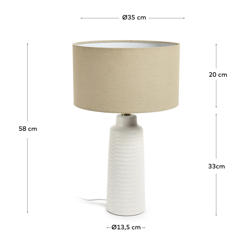Biała/beżowa lampa stołowa ceramiczna z tekstylnym kloszem (wysokość 58 cm) Mijal – Kave Home (zdjęcie 6)