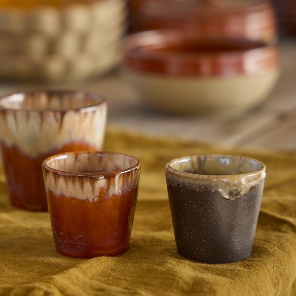 Ciemnobrązowa kamionkowa filiżanka na espresso 70 ml Poterie – Casafina-image-1