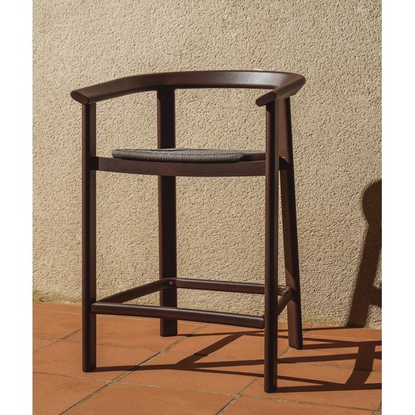Brązowy drewniany hoker ogrodowy Erice – Kave Home-image-2