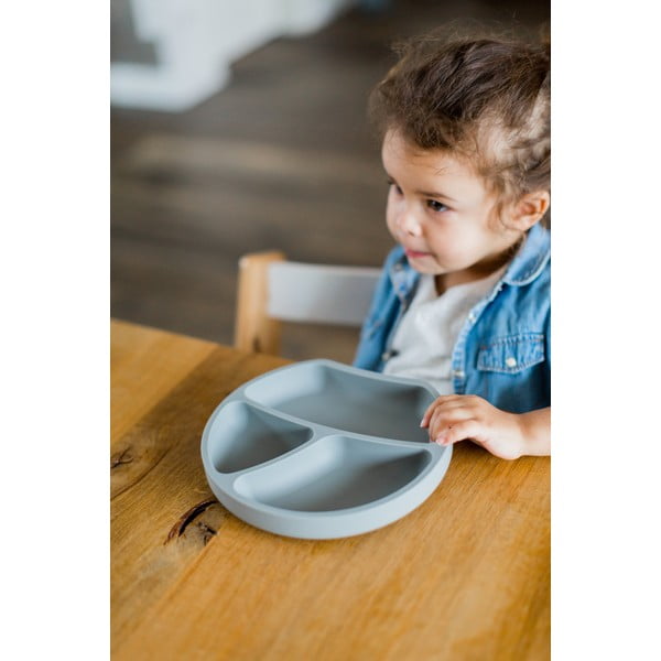 Szary silikonowy talerz dla dzieci 19x20,5 cm – Kindsgut-image-1