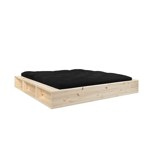 Łóżko dwuosobowe z litego drewna ze schowkiem i czarnym futonem Double Latex Mat Karup Design Ziggy, 140x200 cm