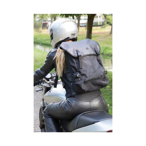 Czarny plecak na notebook 17'' Swiss Peak, 20 l-image-2