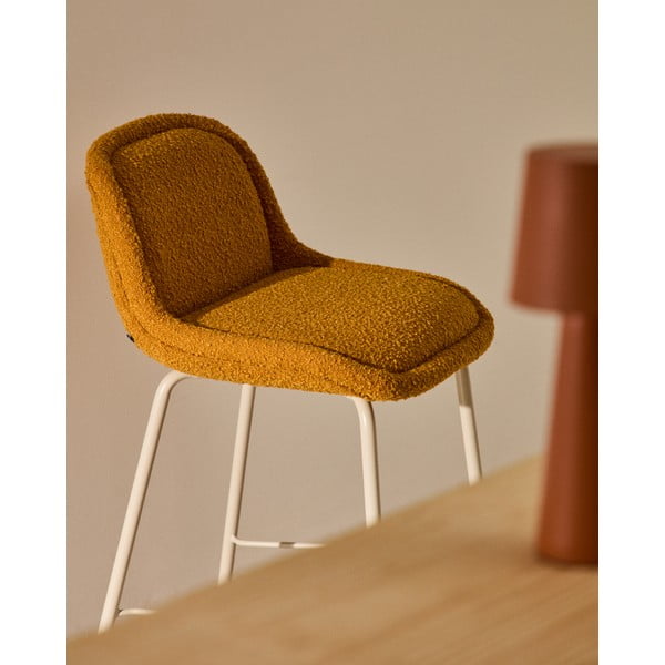 Musztardowy hoker (wysokość siedziska 65 cm) Aimin – Kave Home-image-1