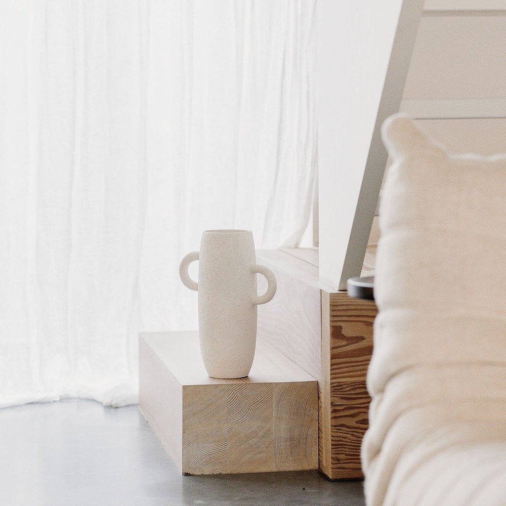 Biały ceramiczny wazon (wysokość 30 cm) Bullet – S|P Collection (zdjęcie 3)