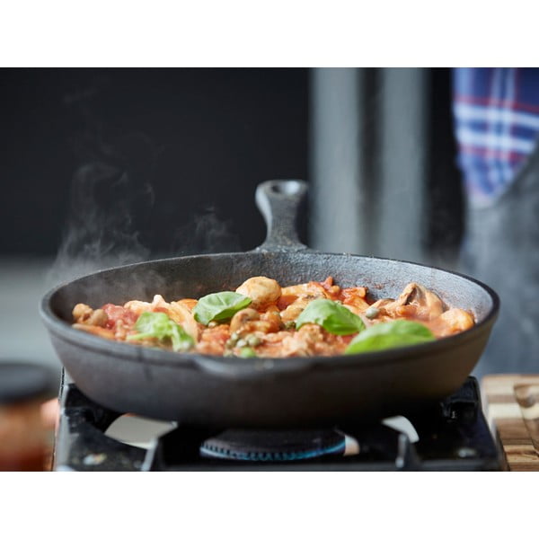 Żeliwna patelnia ø 26 cm – Holm-image-1