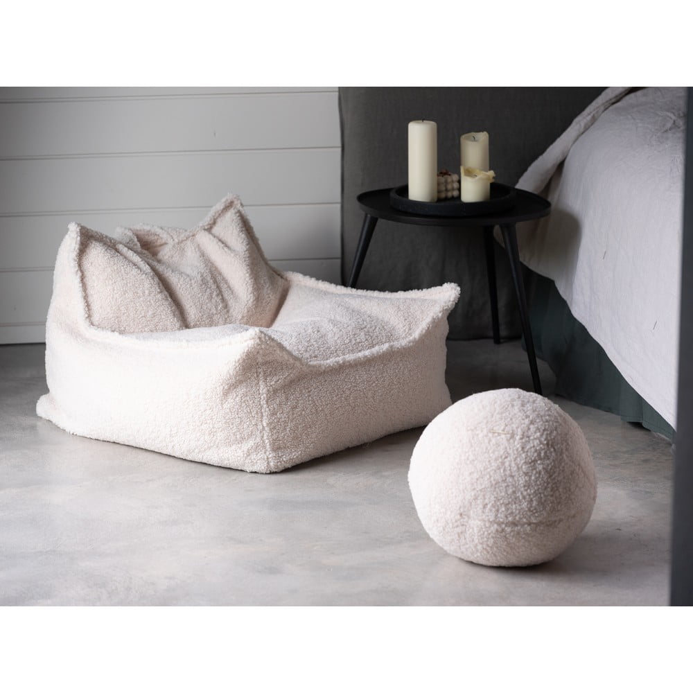 Kremowy dziecięcy worek do siedzenia z materiału bouclé Chair – Wigiwama (zdjęcie 7)