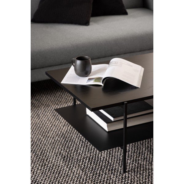 Czarny stolik z blatem w dekorze drewna jesionu Actona Angus-image-3