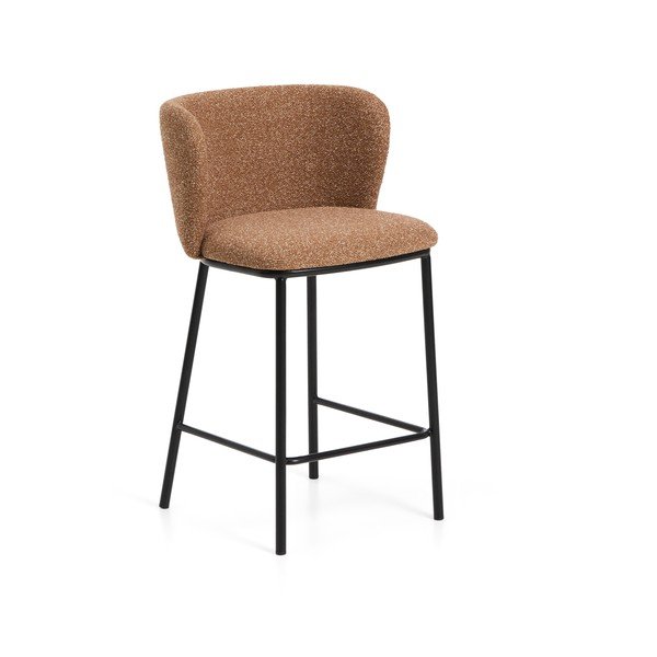 Tapicerowany hoker w kolorze terakoty (wysokość siedziska 65 cm) Ciselia – Kave Home