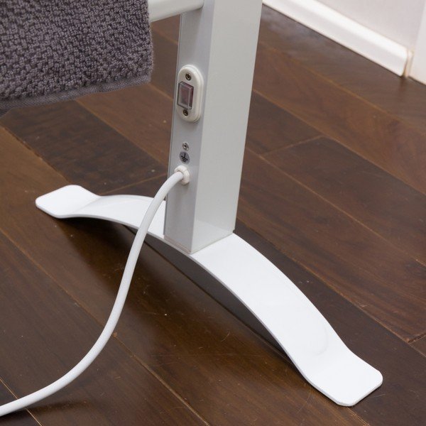 Biały elektryczny wieszak na ręczniki InnovaGoods Towel Rail-image-2