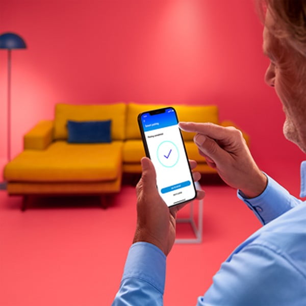 Inteligentna lampa stołowa LED 9 W Squire – WiZ-image-3