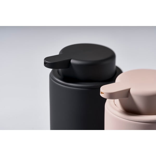 Czarny dozownik do mydła Zone UME-image-4