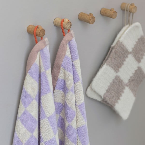 Jasnożółto-fioletowy ręcznik kąpielowy z bawełny organicznej 70x133 cm Retro – Mette Ditmer Denmark-image-2