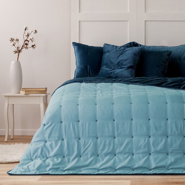 Niebieska aksamitna narzuta jednoosobowa DecoKing Daisy, 210x170 cm-image-1