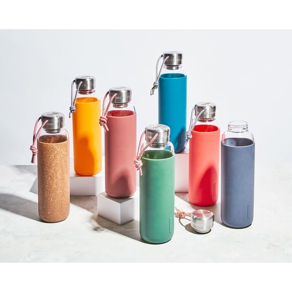 Szklana butelka na wodę z beżowym pokrowcem z silikonu Black + Blum G-Bottle, 600 ml-image-3