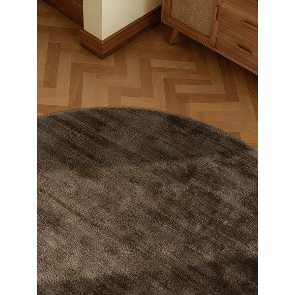 Brązowy okrągły dywan z wiskozy tkany ręcznie ø 150 cm Noemi – Vikosa-image-3