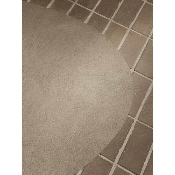 Szarobeżowa skóra na podłogę 115x135 cm Curve XXXL Bull – LIND DNA-image-2